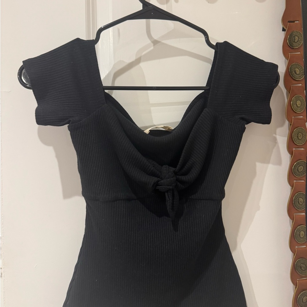 Black Off-Shoulder Knotted Top
